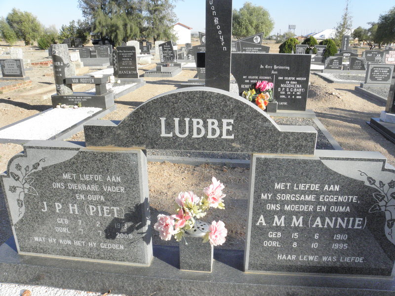 LUBBE J.P.H. 1913-2009 &amp; A.M.M. 1910-1995