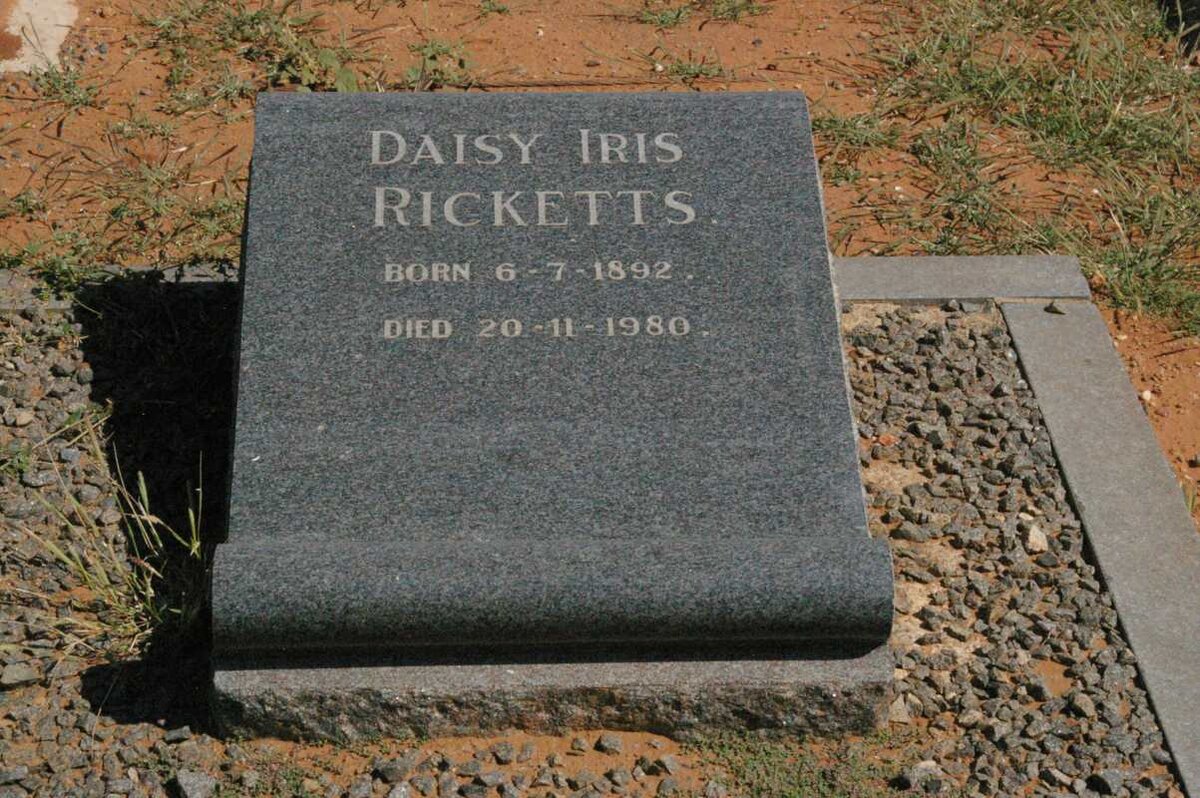 RICKETTS Daisy Iris 1892-1980