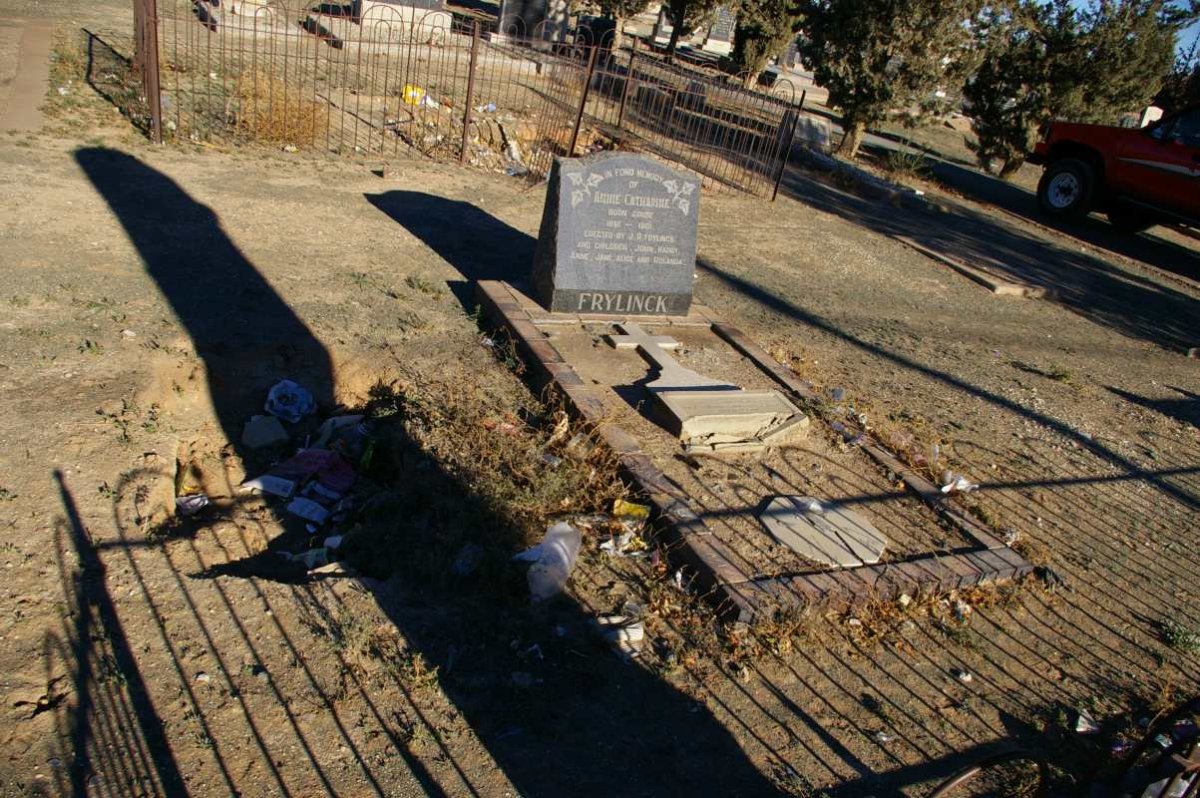 FRYLINCK Annie Catharine