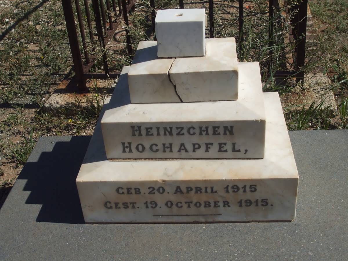 HOCHAPFEL Heinzchen 1915-1915