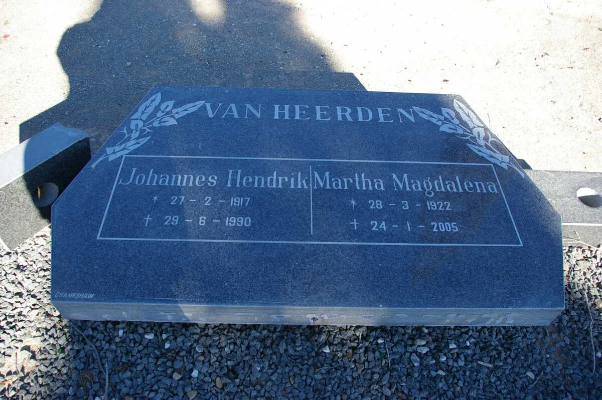 HEERDEN Johannes Hendrik, van 1917-1990 &amp; Martha Magdalena 1922-2005