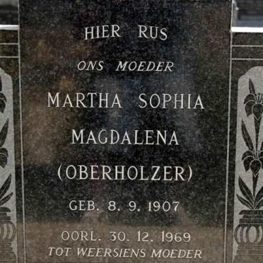 LOOTS Martha Sophia Magdalena née OBERHOLZER 1907-1969