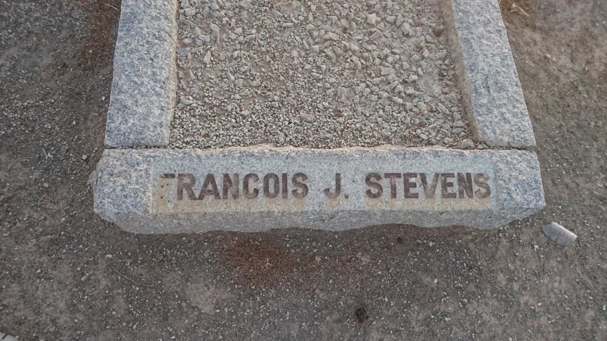STEVENS Francois J.