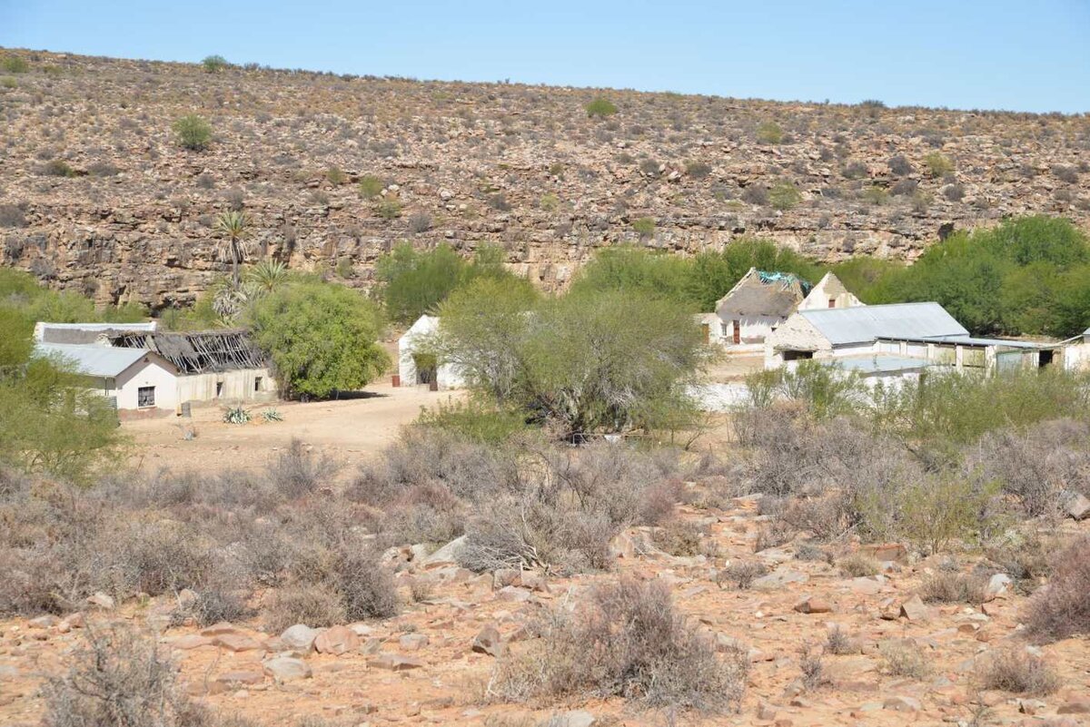 1. Oorsig / Overview