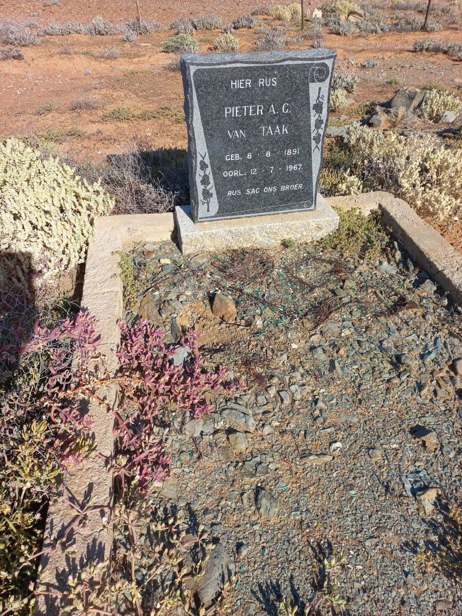 TAAK Pieter A.G., van 1891-1967