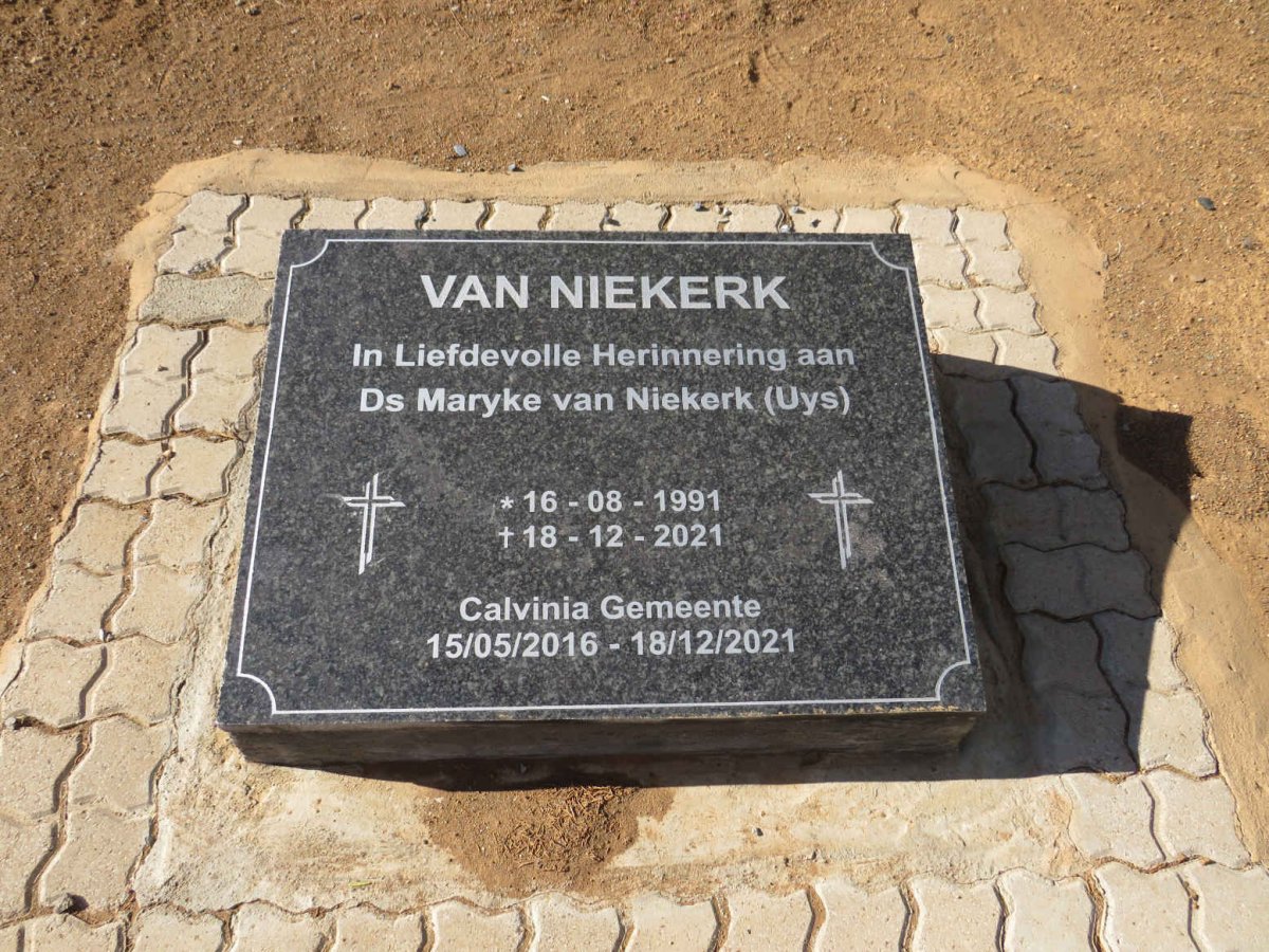 NIEKERK Maryke, van nee UYS 1991-2021