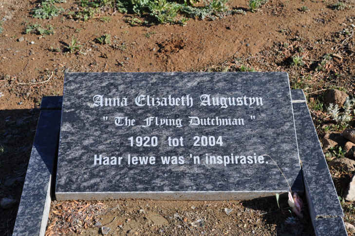 AUGUSTYN Anna Elizabeth 1920-2004
