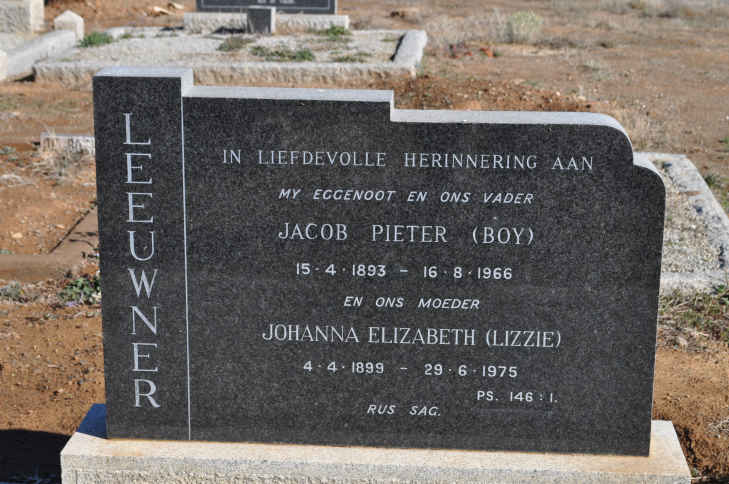 LEEUWNER Jacob Pieter 1893-1966 &amp; Johanna Elizabeth 1899-1975