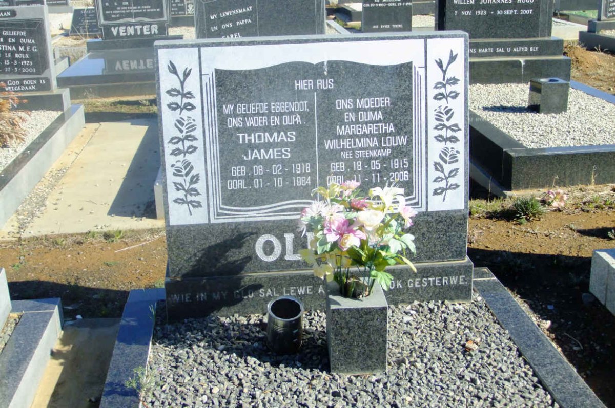 OL?? Thomas James 1918-1984 &amp; Margaretha Wilhelmina Louw STEENKAMP 1915-2006