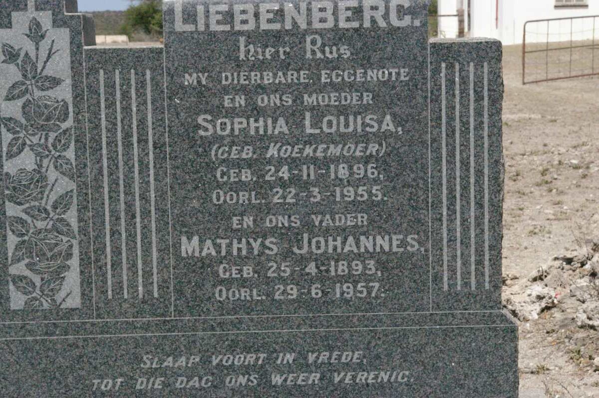 LIEBENBERG Mathys Johannes 1893-1957 &amp; Sophia Louisa KOEKEMOER 1896-1955