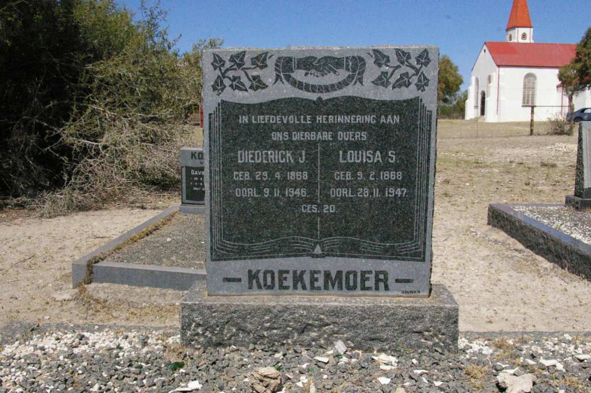 KOEKEMOER Diederick J. 1868-1946 &amp; Louisa S. 1868-1947