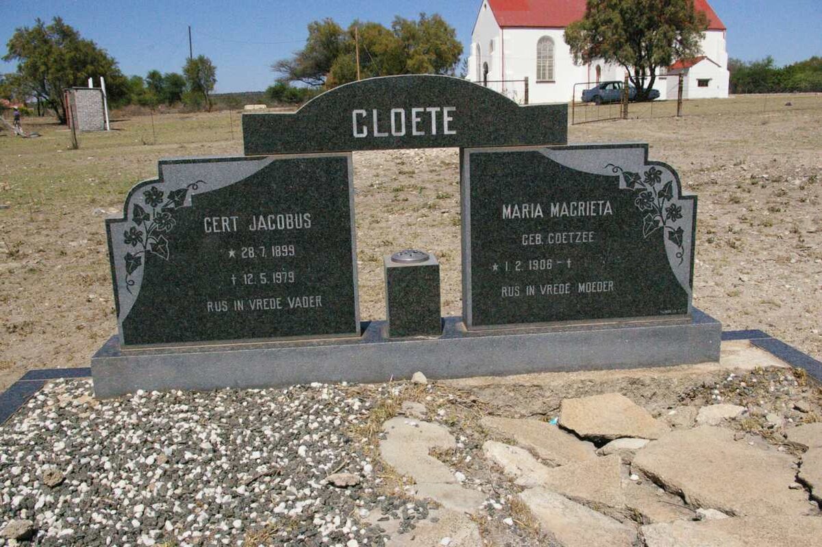 CLOETE  Gert Jacobus 1899-1979 &amp; Maria Magrieta COETZEE 1906-