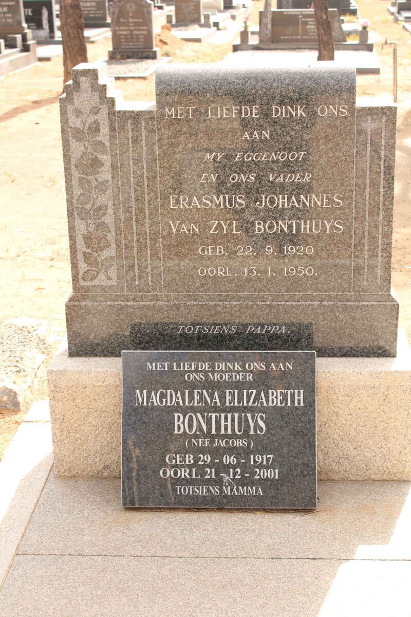 BONTHUYS Erasmus Johannes Van Zyl 1920-1950 &amp; Magdalena Elizabeth JACOBS 1917-2001