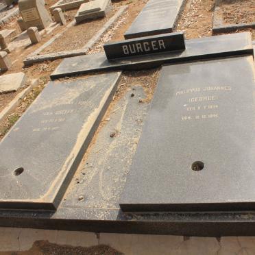 BURGER Philippus Johannes 1894-1946 &amp; Elizabeth Johanna VORSTER nee GREEFF 1913-1997