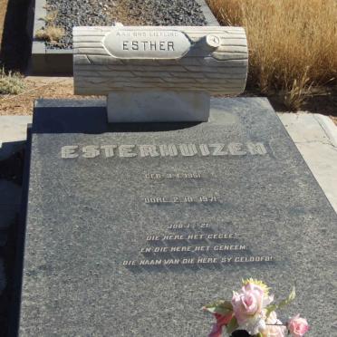 ESTERHUIZEN Esther 1951-1971