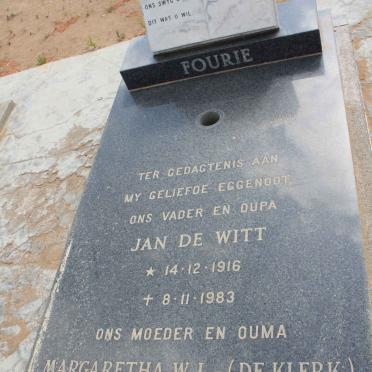 FOURIE Jan De Witt 1916-1983 &amp; Margaretha W.L. DE KLERK 1912-1999