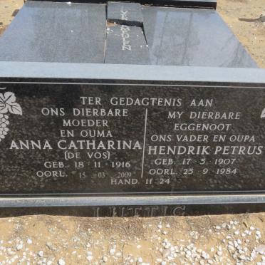 LUTTIG Hendrik Petrus 1907-1984 &amp; Anna Catharina DE VOS 1916-2009
