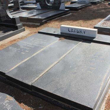 LATSKY Stephanus Johannes 1903-1982 &amp; Wilhelmina Christina DE VILLIERS 1908-1988