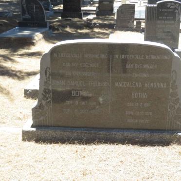 BOTHA Johan Samuel Frederick 1881-1962 &amp; Magdalena Hendrina 1887-1976