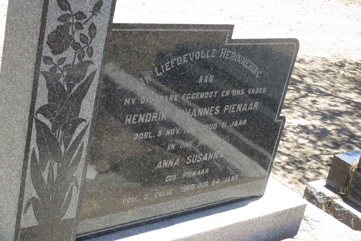 PIENAAR Hendrik Johannes -1945 &amp; Anna Susanna PIENAAR -1960