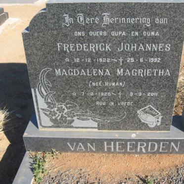 HEERDEN Frederick Johannes, van 1922-1992 &amp; Magdalena Magrietha HUMAN 1925-2011