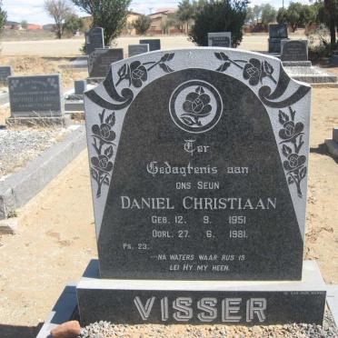 V - Surnames :: Vanne - V