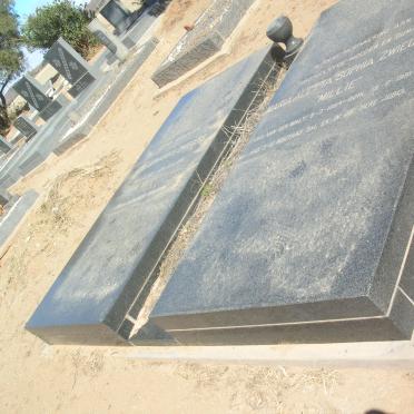 ZWIEGERS Izak Gerhardus 1893-1970 &amp; Maria Aletta Sophia VAN DER WALT 1904-1991