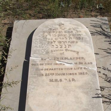 F-Surnames :: Vanne-F