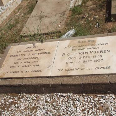 VUUREN P.C.J., van 1856-1933 &amp; Charlotte J. PRETORIUS 1865-1944