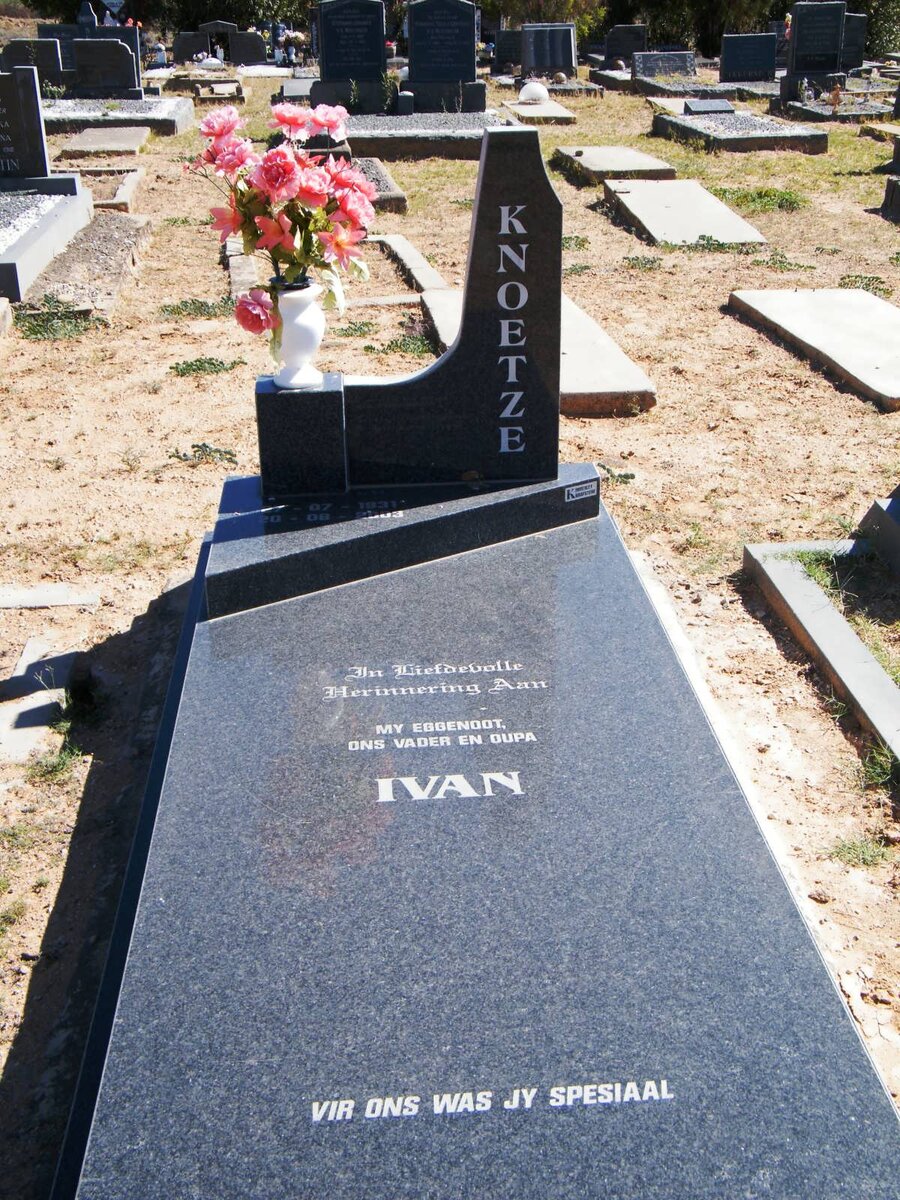 KNOETZE Ivan 1931-2003