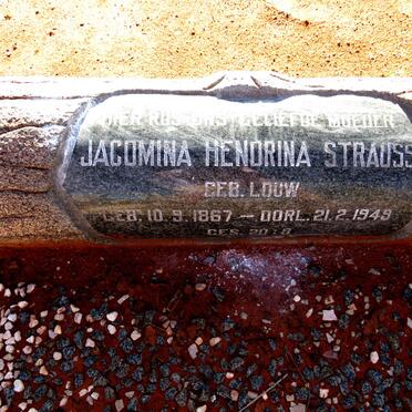 STRAUSS Jacomina Hendrina nee LOUW 1897-1949