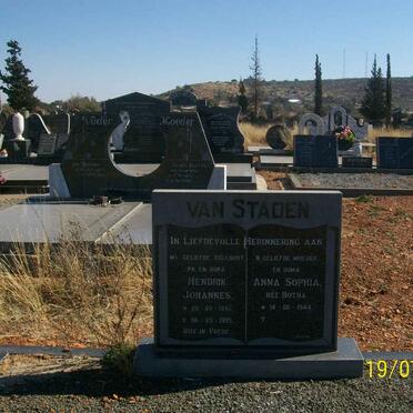 STADEN Hendrik Johannes, van 1942-1995 &amp; Anna Sophia BOTHA 1944-
