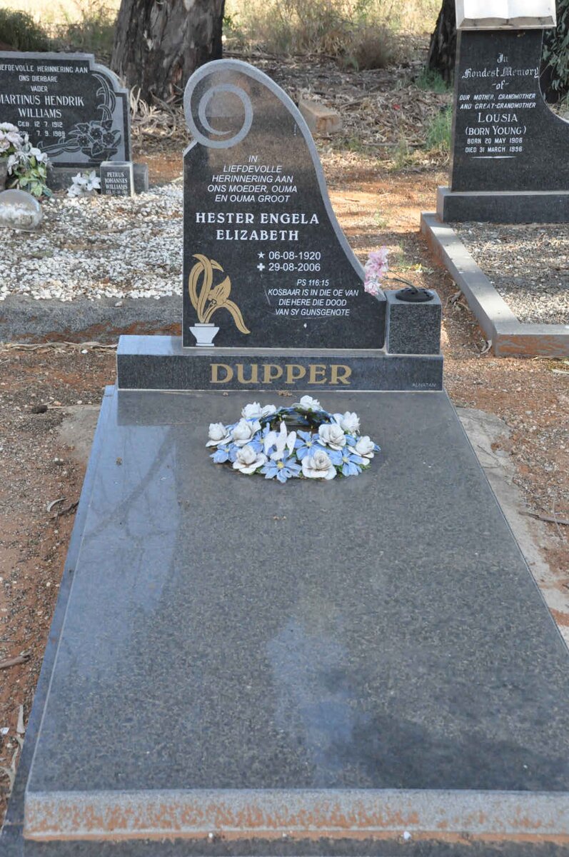 DUPPER Hester Engela Elizabeth 1920-2006
