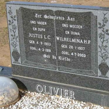 OLIVIER Justus L.C. 1903-1991 &amp; Wilhelmina H.P. 1907-2003