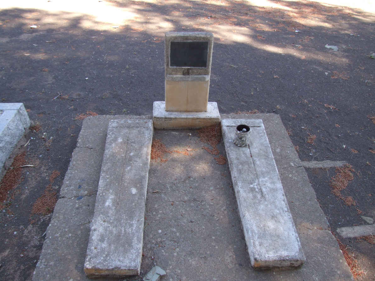 SMIT Martha Elizabeth 1948-1959 :: SMIT Anna Louisa 1949-1950