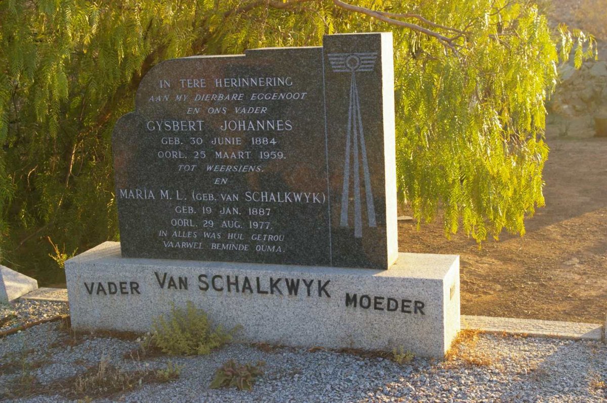 SCHALKWYK Gysbert Johannes, van 1884-1959 &amp; Maria M.L. VAN SCHALKWYK 1887-1977
