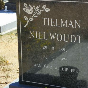 NIEUWOUDT Tielman 1895-1975