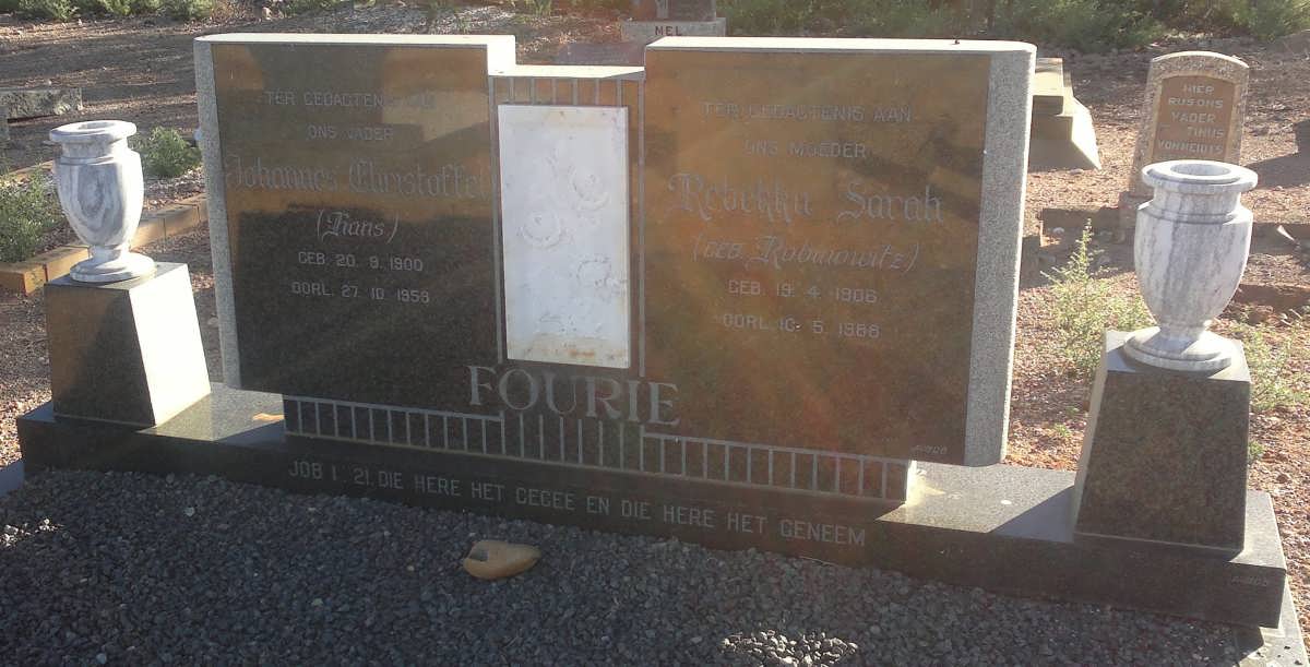 FOURIE Johannes Christoffel 1900-1958 &amp; Rebekka Sarah RABINOWITZ 1906-1988