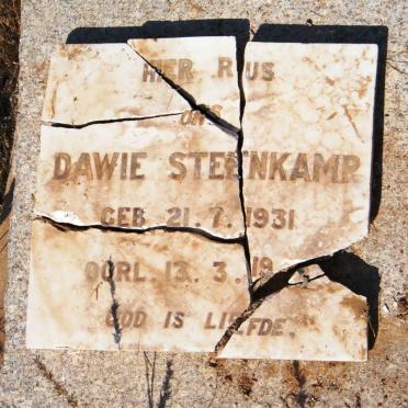 STEENKAMP Dawie 1931-19??