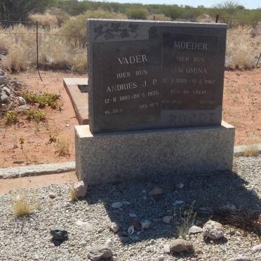 ROODT Andries J.P. 1885-197? &amp; Jacomina 18?7-