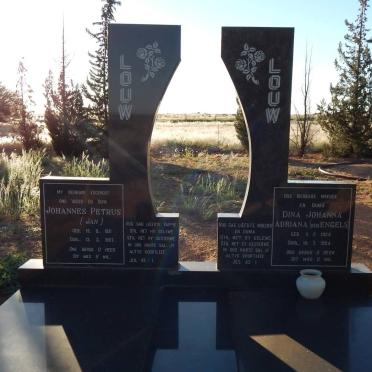 LOUW Johannes Petrus 19??-198? &amp; Dina Johanna Adriana ENGELS 1924-19?4