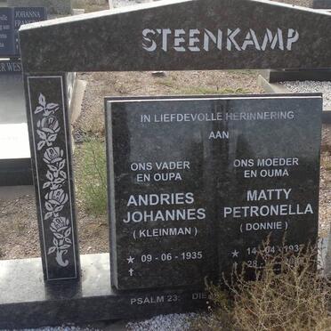 STEENKAMP Andries Johannes 1935- &amp; Matty Petronella 1937-2000