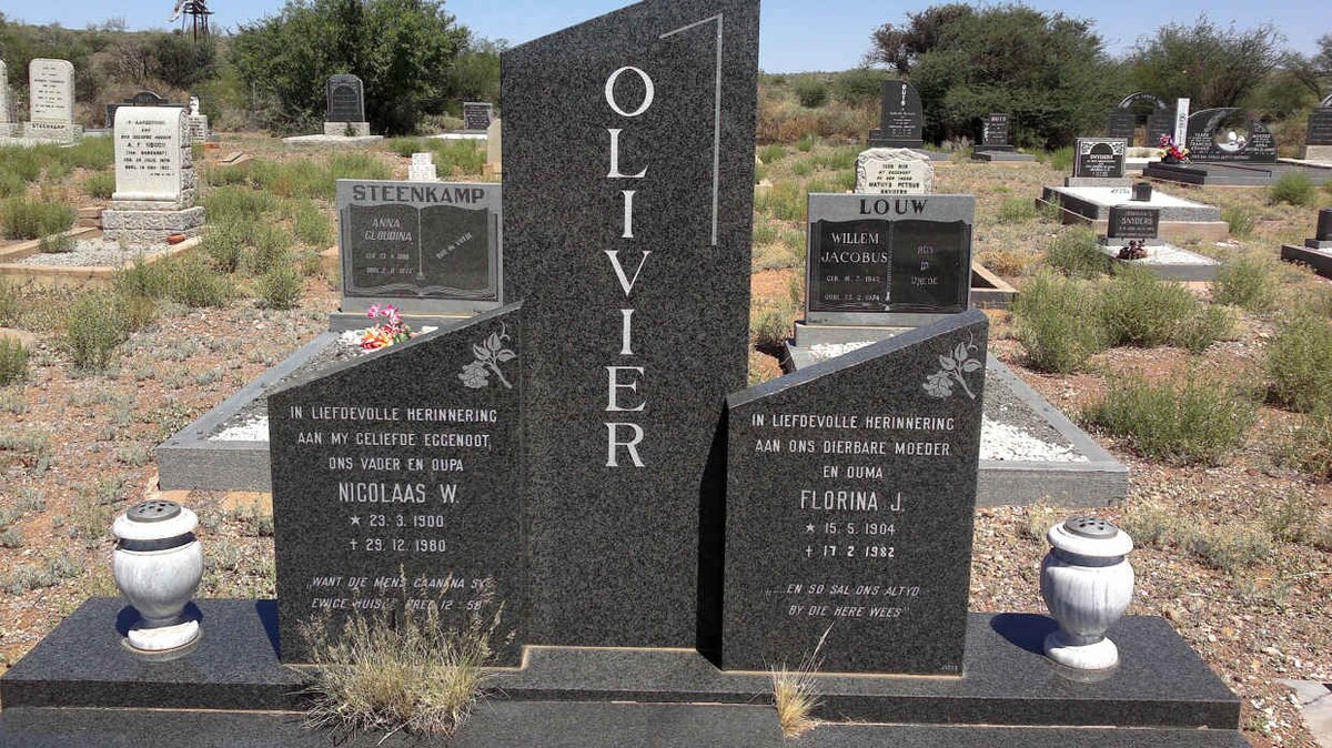 OLIVIER Nicolaas W. 1900-1980 &amp; Florina J. 1904-1982