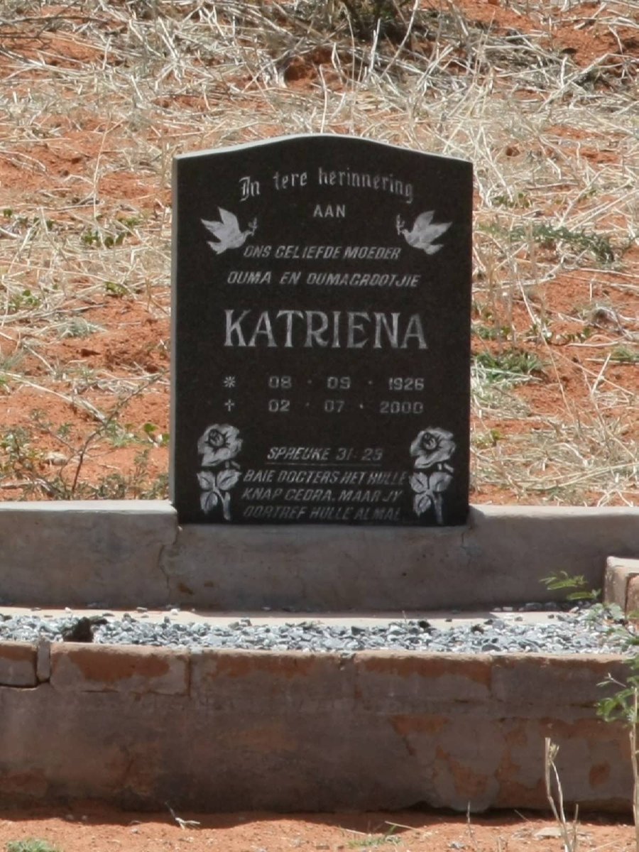 STRAUSS Katriena 1926-2000