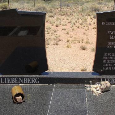 LIEBENBERG Engela Maria Magdalena 1938-2004