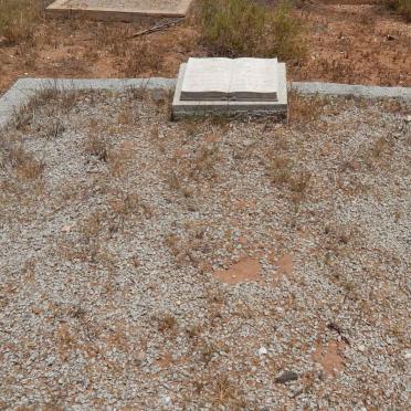 KRUGER Jan J. 1891-1951 &amp; Magrietha J.A. VAN ZYL 1897-1955