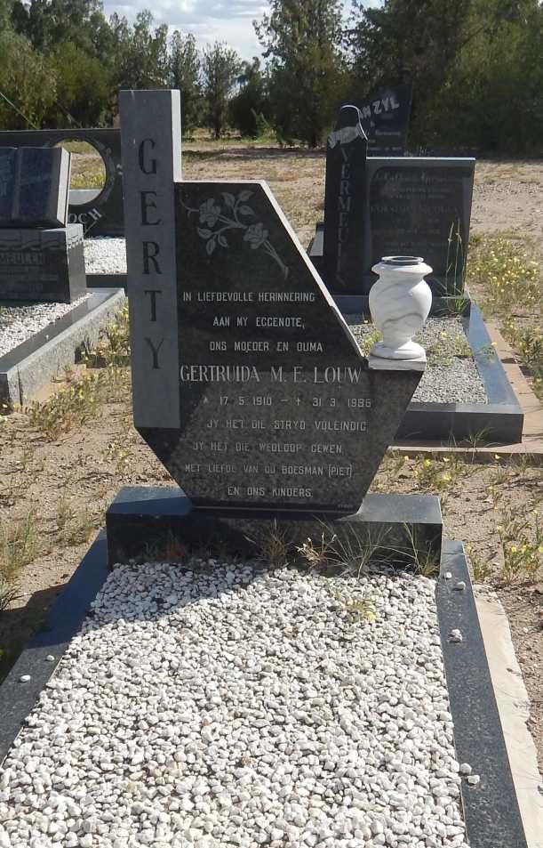 LOUW Gertruida M.E. 1910-1986
