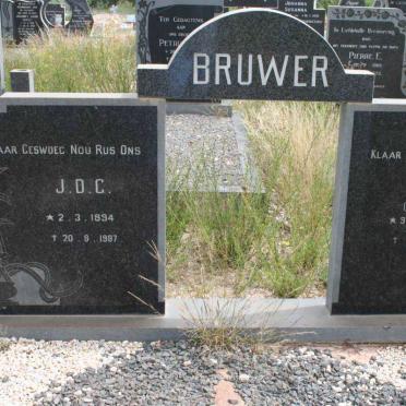 BRUWER J.D.C. 1894-1987 &amp; A.S. BADENHORST 1894-1982