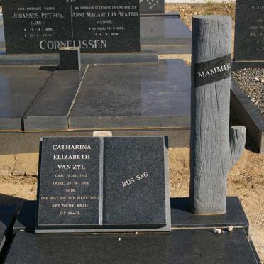 ZYL Andries J., van 1915-1972 &amp; Catharina Elizabeth 1922-2008