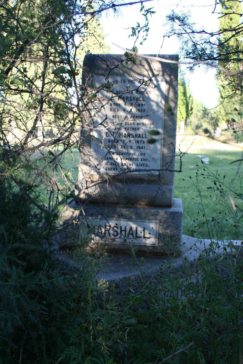 MARSHALL G.E. 1879-1941 &amp; A. 1891-1922